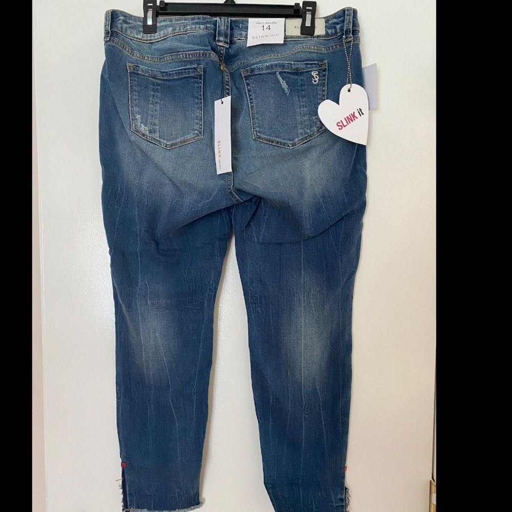 Jeans - Picture 2 of 3